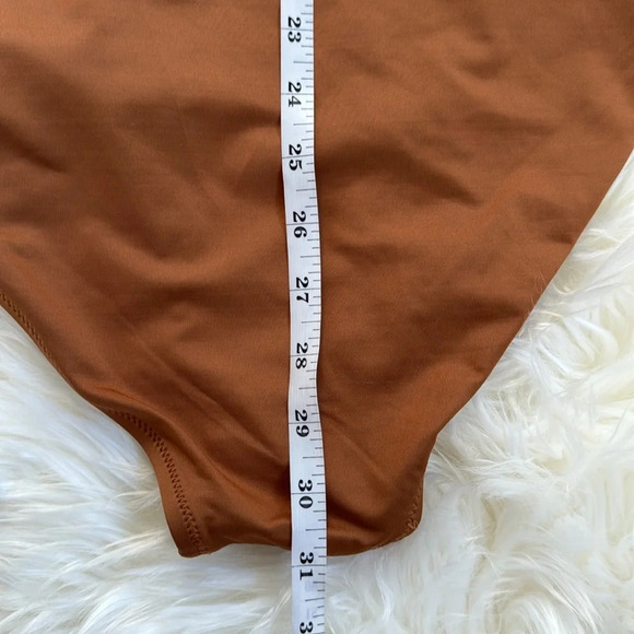 NWT Skims Kim Kardashian Swimsuit Front Zip Almond/Tan 4X plus size - Picture 7 of 11